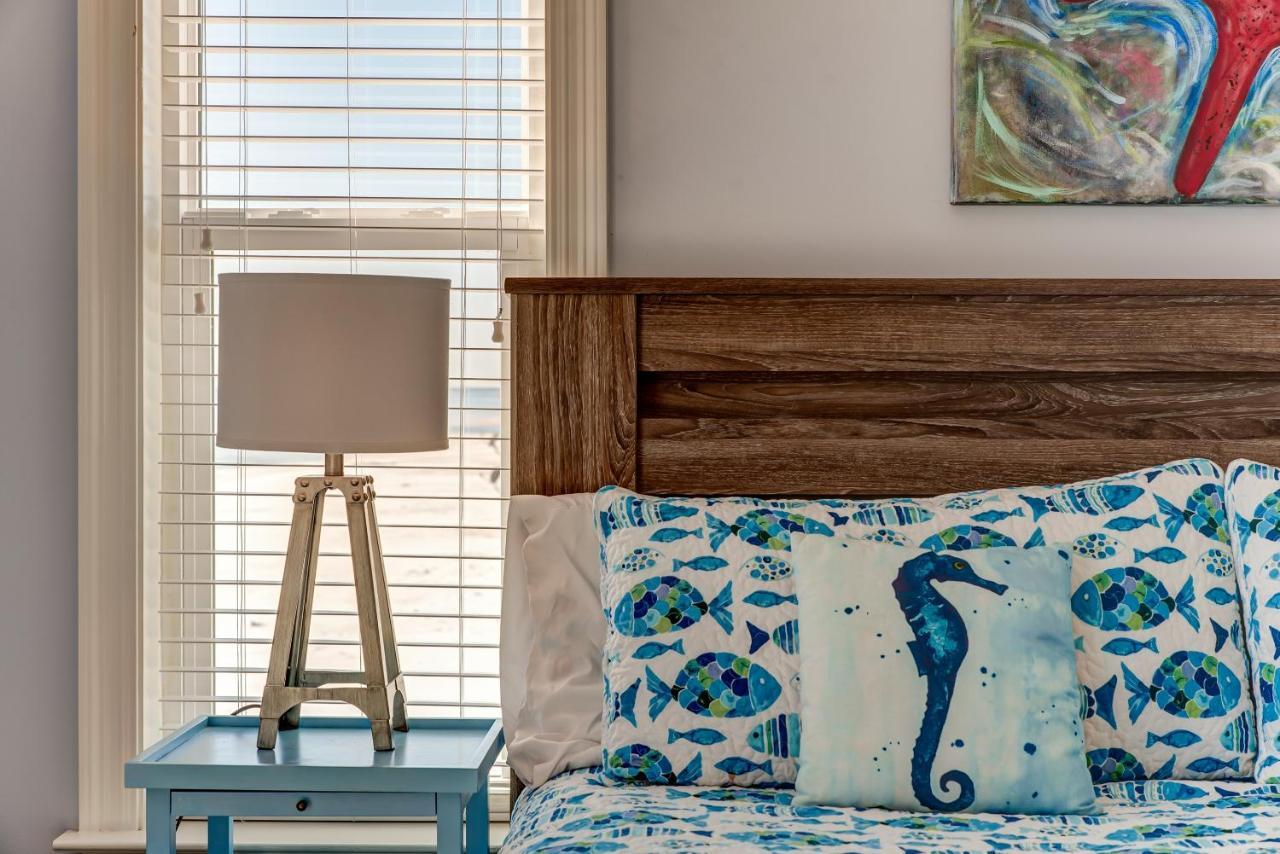 High Tide - Pet Friendly! Expansive Floor Plan And Stunning Views! Large Gulf Front Deck! Home Dauphin Island Dış mekan fotoğraf